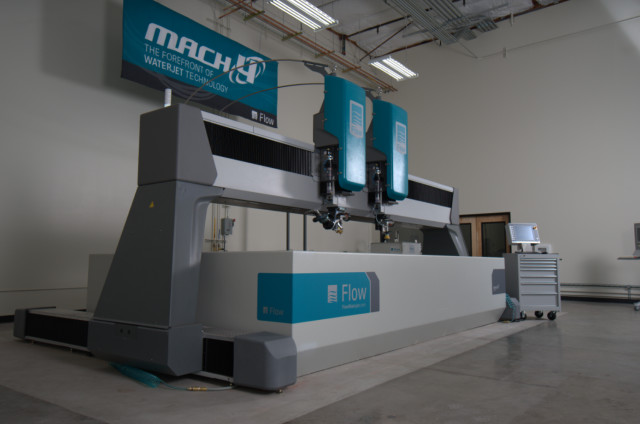 双头马赫4c水刀。 （图片由Flow International提供）