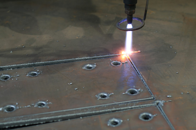 Plasma cutting.